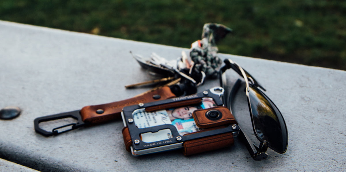 trayvax-guide-to-customize-your-everyday-carry