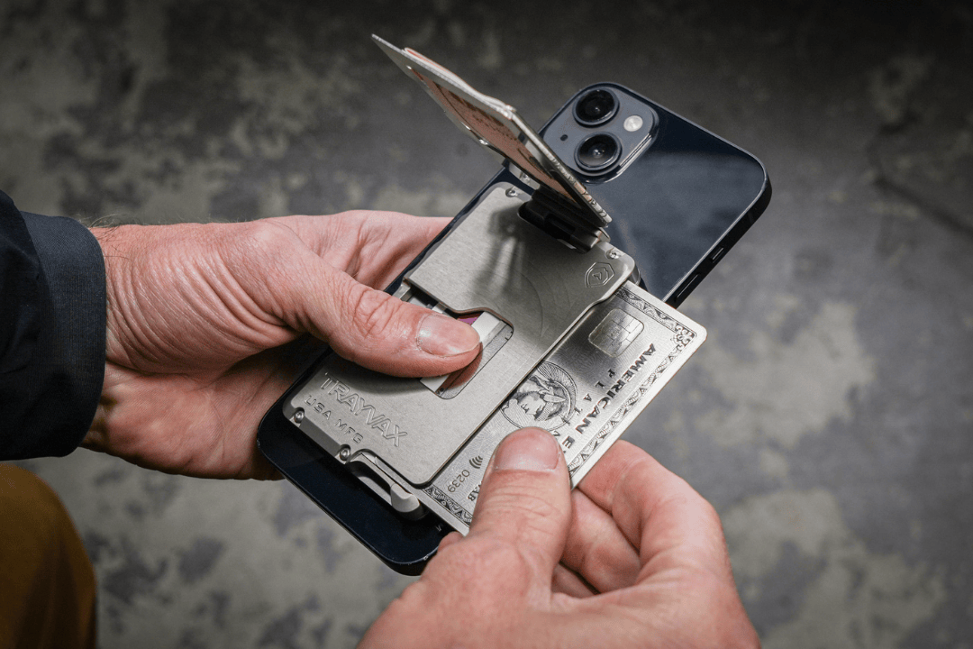 Trayvax Enterprises Wallet Traverse - Black